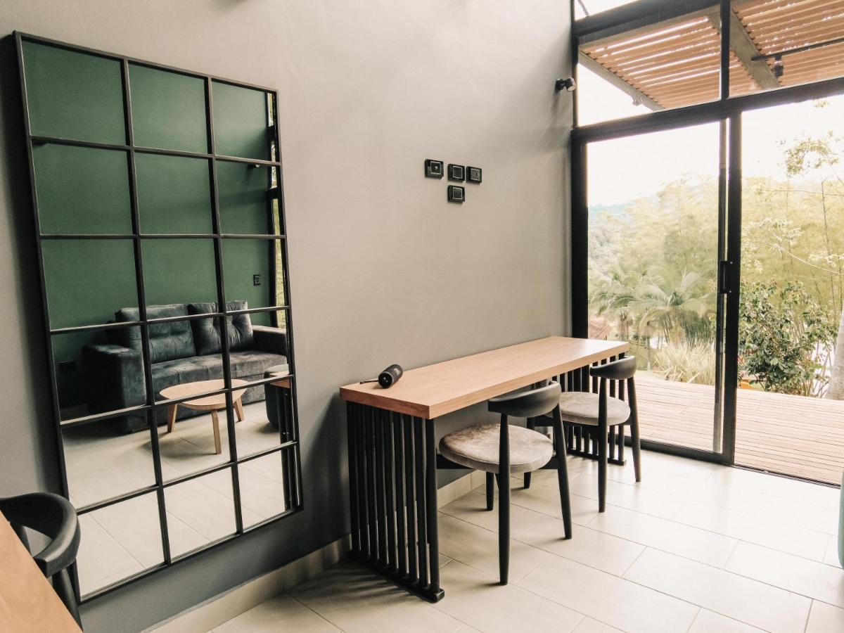 Albergue Volare Guatape Isla Exterior foto